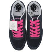 Wholesale - WOMEN NAVY VINTAGE SNEAKER ASST SIZE C/P 18, UPC: 193242821660